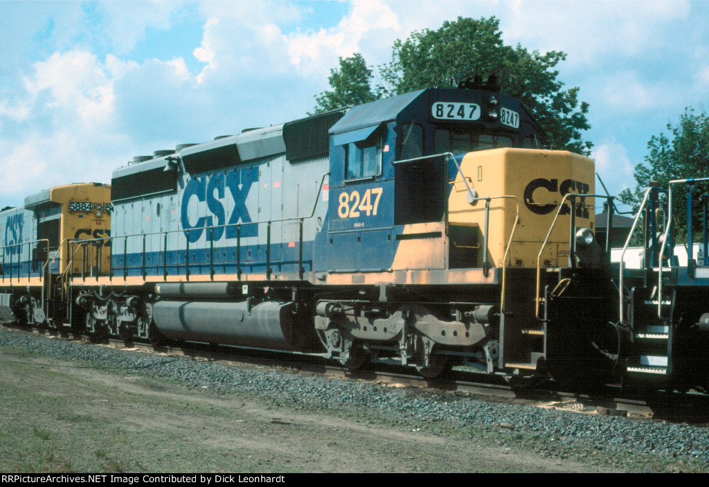 CSX 8247